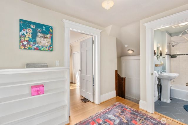1624 E McGraw Street, Seattle, WA 98112