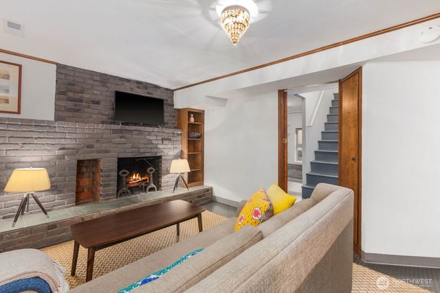 1624 E McGraw Street, Seattle, WA 98112