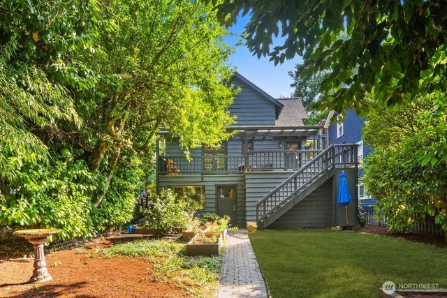 1624 E McGraw Street, Seattle, WA 98112