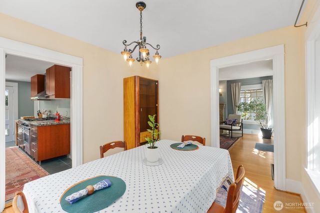 1624 E McGraw Street, Seattle, WA 98112