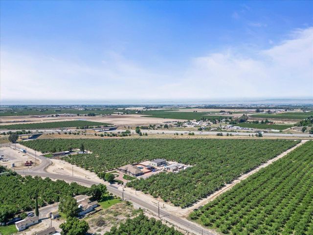 11243 Merced Ave, Turlock, CA 95380