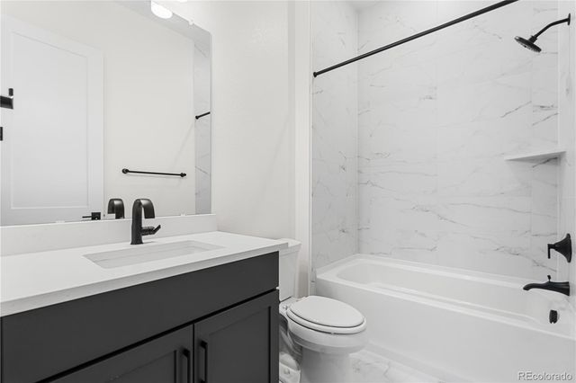 11462 Autumn Moon Street, Littleton, CO 80125