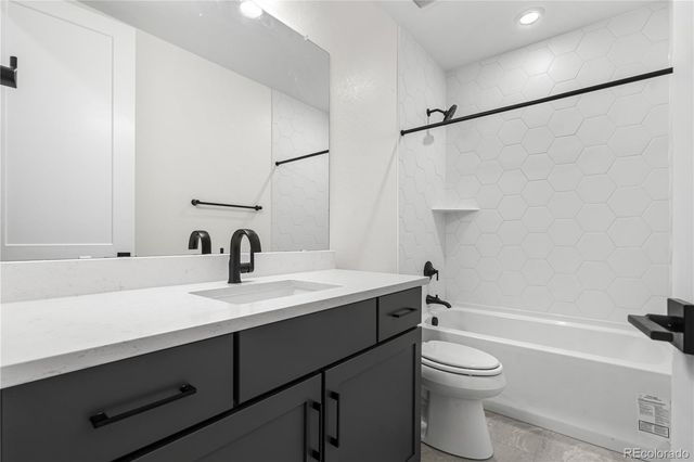 11462 Autumn Moon Street, Littleton, CO 80125