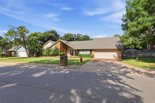 3703 Marked Tree Drive, Edmond, OK 73013