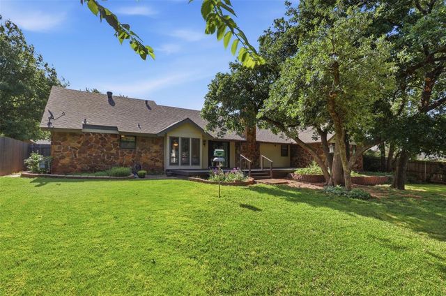 3703 Marked Tree Drive, Edmond, OK 73013