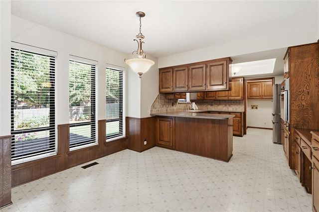 3703 Marked Tree Drive, Edmond, OK 73013