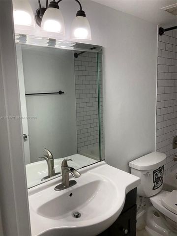 8373 Lake Drive 106, Doral, FL 33166