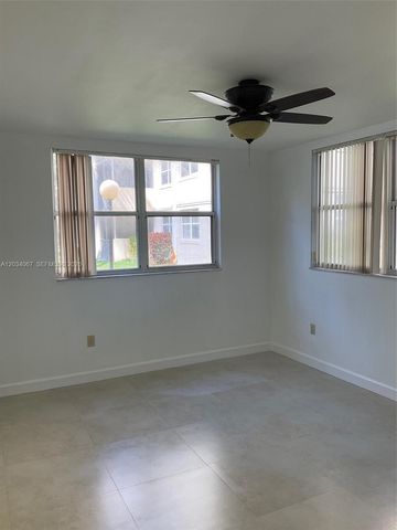 8373 Lake Drive 106, Doral, FL 33166