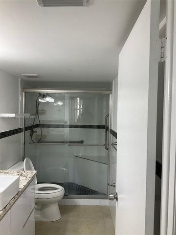 8373 Lake Drive 106, Doral, FL 33166