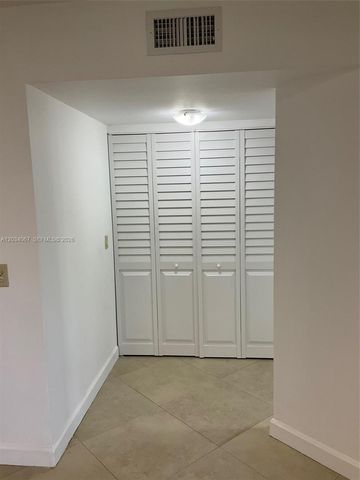 8373 Lake Drive 106, Doral, FL 33166