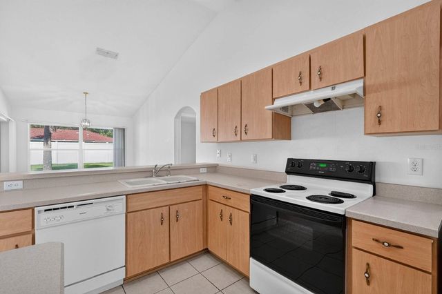8 PILLORY LANE, Palm Coast, FL 32164