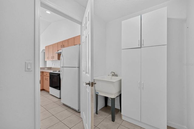 8 PILLORY LANE, Palm Coast, FL 32164