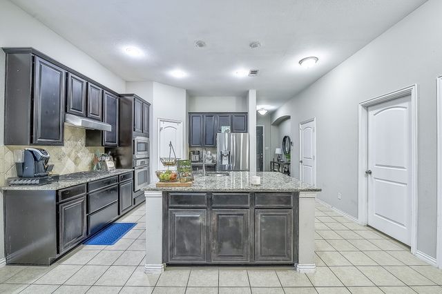 3904 Deer Lake Drive, Mckinney, TX 75071