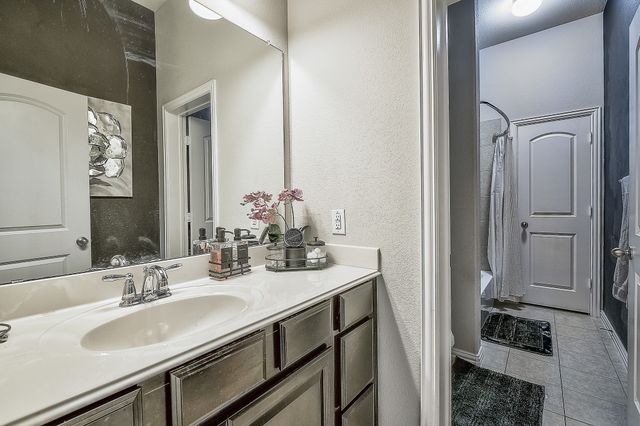 3904 Deer Lake Drive, Mckinney, TX 75071
