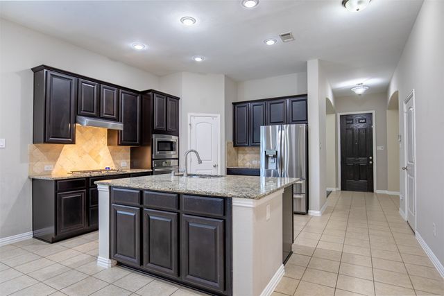 3904 Deer Lake Drive, Mckinney, TX 75071
