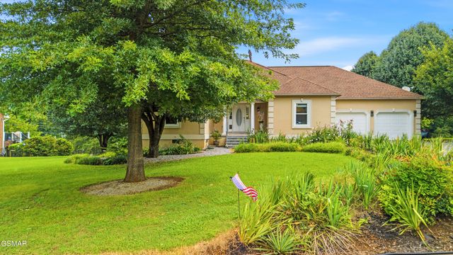 2070 James Road, Sevierville, TN 37876