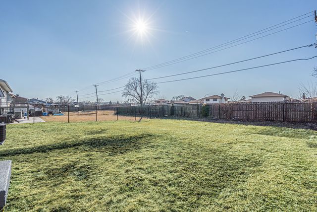 17720 WINSTON Drive, Country Club Hills, IL 60478