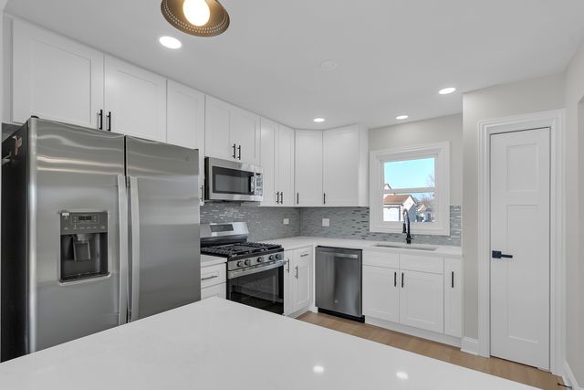 17720 WINSTON Drive, Country Club Hills, IL 60478