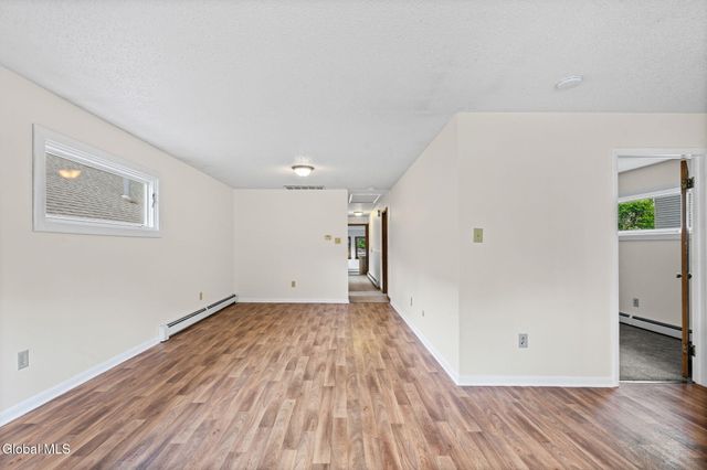 22 View Avenue, Albany, NY 12209