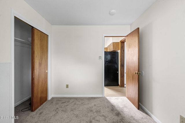 22 View Avenue, Albany, NY 12209