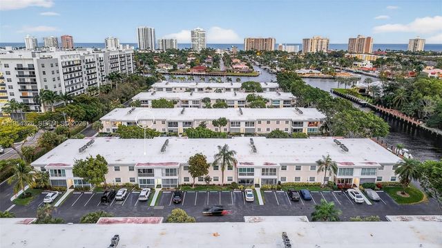 6471 Bay Club Dr 3, Fort Lauderdale, FL 33308