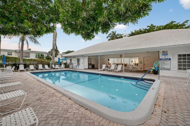 6471 Bay Club Dr 3, Fort Lauderdale, FL 33308