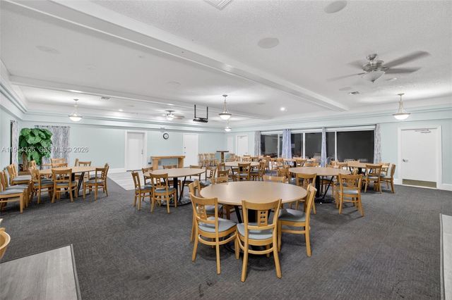 6471 Bay Club Dr 3, Fort Lauderdale, FL 33308