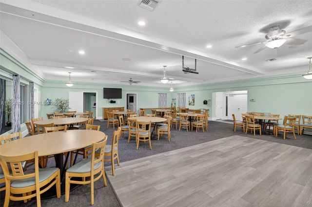 6471 Bay Club Dr 3, Fort Lauderdale, FL 33308