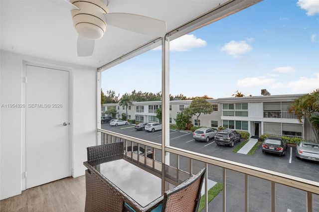 6471 Bay Club Dr 3, Fort Lauderdale, FL 33308