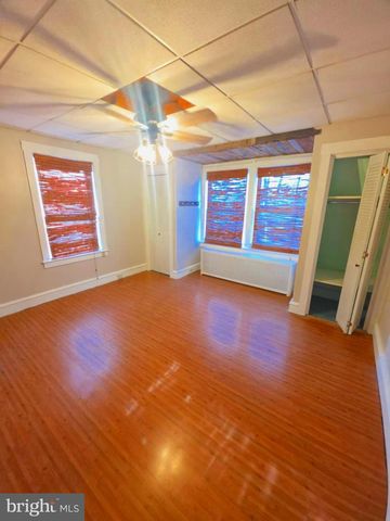 612 CRESCENT AVE, Reading, PA 19605