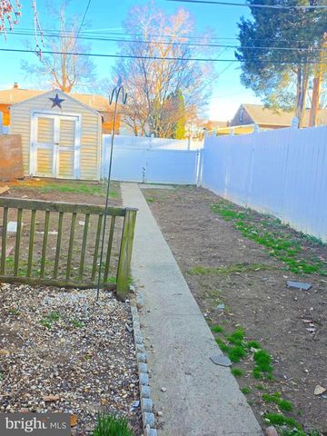 612 CRESCENT AVE, Reading, PA 19605