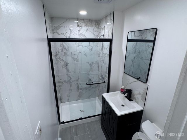 164 Lynd Street 2, Perth Amboy, NJ 08861