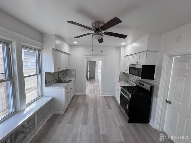 164 Lynd Street 2, Perth Amboy, NJ 08861