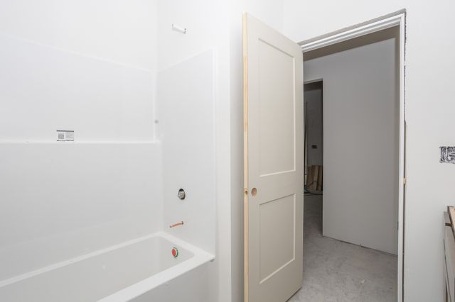 1390 NW Red Oak Drive, Waukee, IA 50263