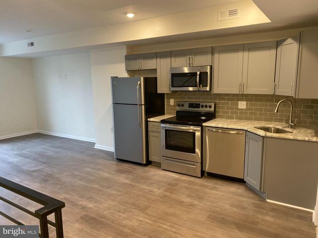 139 N FARSON, Philadelphia, PA 19139