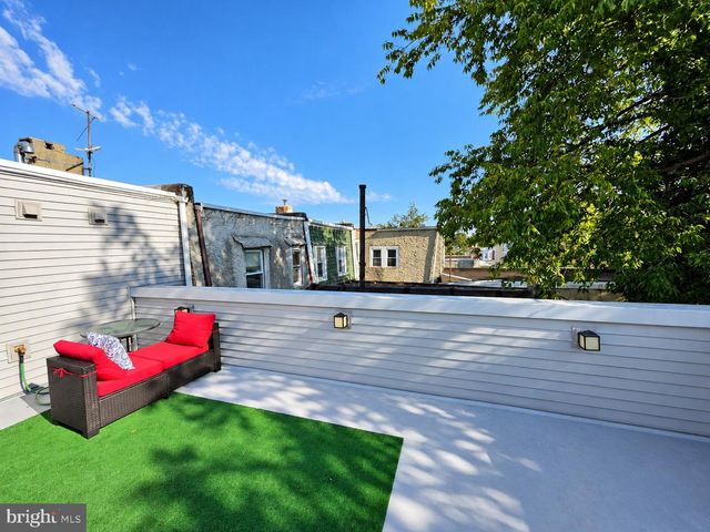139 N FARSON, Philadelphia, PA 19139