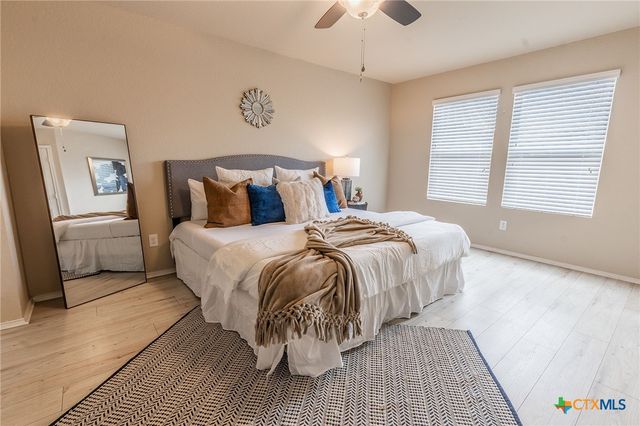 1569 Motherwell Drive, Seguin, TX 78155