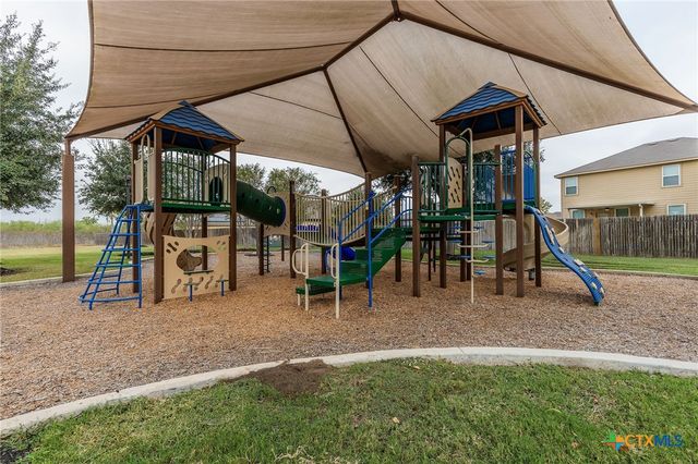 1569 Motherwell Drive, Seguin, TX 78155