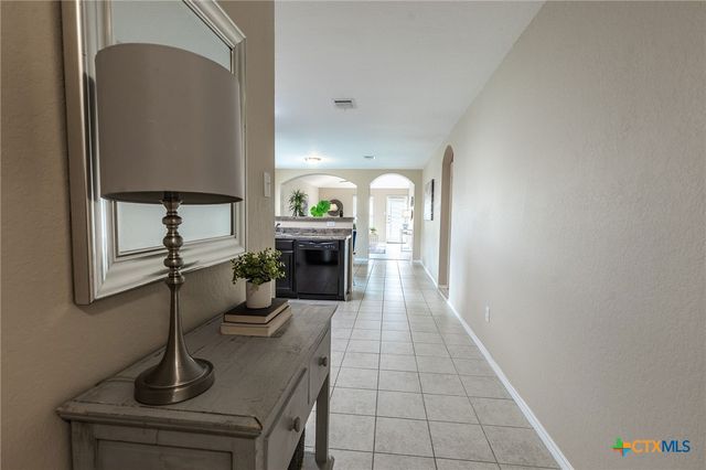 1569 Motherwell Drive, Seguin, TX 78155