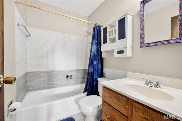 1710 Kilmory Drive, Florissant, MO 63031