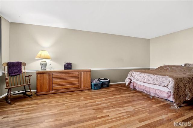 1710 Kilmory Drive, Florissant, MO 63031