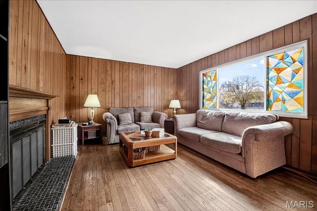 1710 Kilmory Drive, Florissant, MO 63031