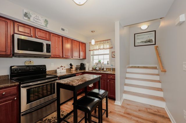 11 Sullivan Way Unit 6, Laconia, NH 03246