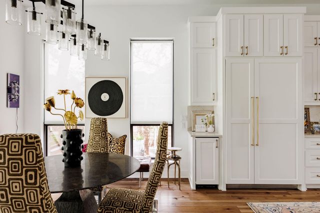 2314 Westoak DR, Austin, TX 78704