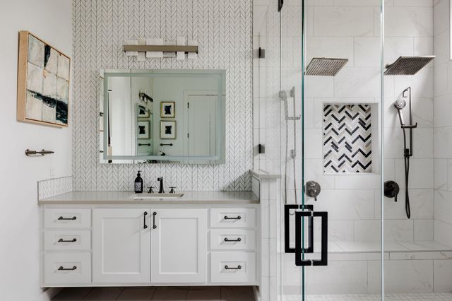 2314 Westoak DR, Austin, TX 78704