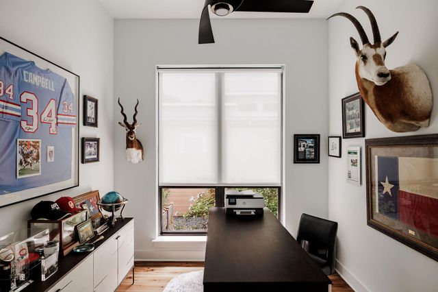 2314 Westoak DR, Austin, TX 78704