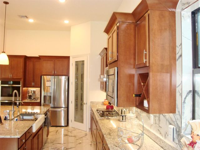 9265 Porto Way, Parkland, FL 33076