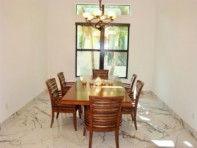 9265 Porto Way, Parkland, FL 33076