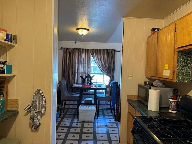 917 W 39th St, Odessa, TX 79764