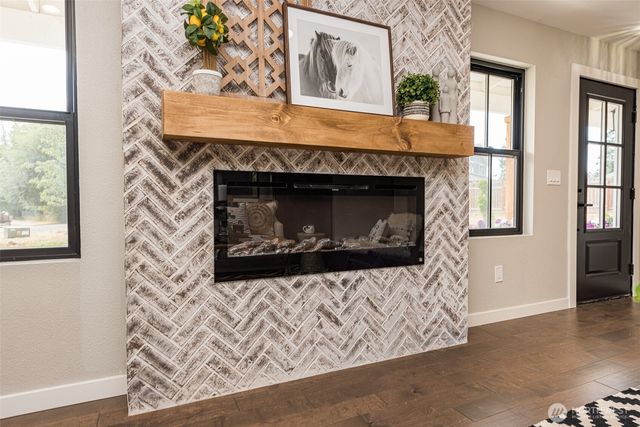 1725 Woodcock Road, Sequim, WA 98382